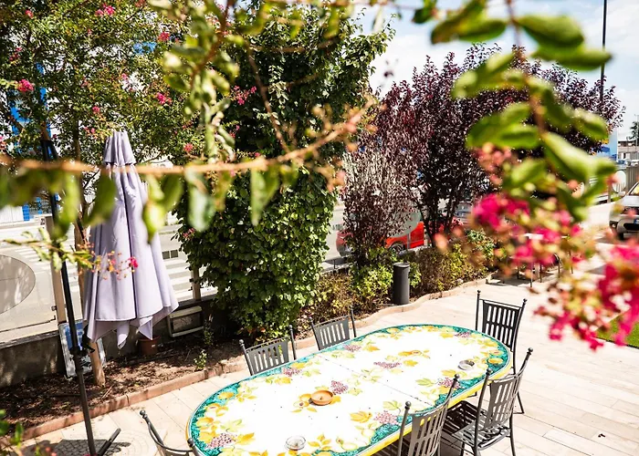 Hotel Elys Pieve Emanuele
