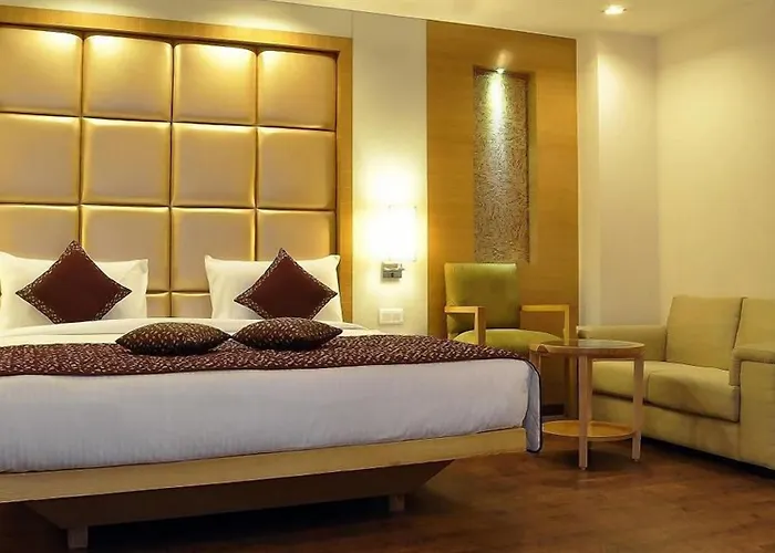 Almondz Hotel New Delhi
