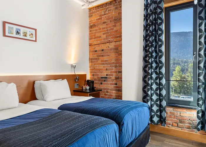 Savoy Hotel Nelson