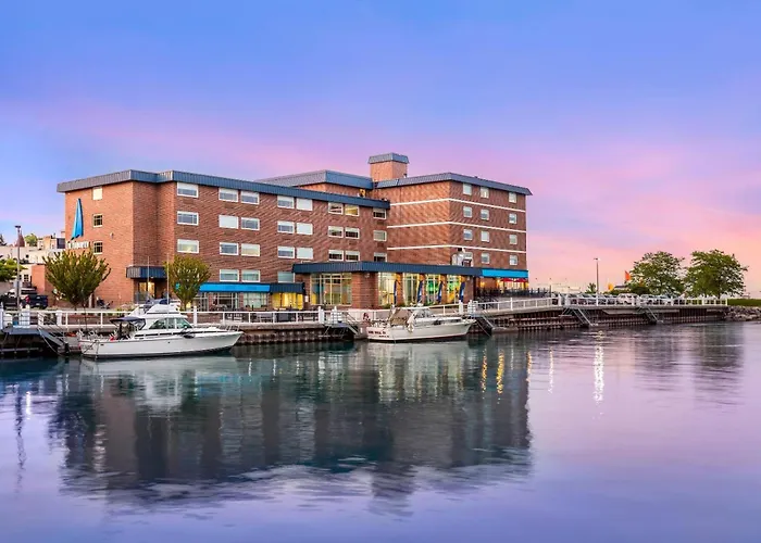 The Harborview On Lake Michigan, Ascend Hotel Collection