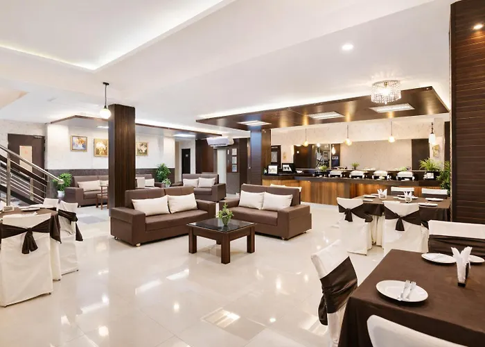 Skylark Hotel By Gabrian Hotels Gurgaon