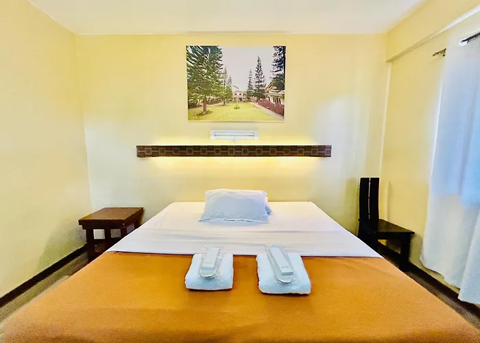 Pina Colina Resort