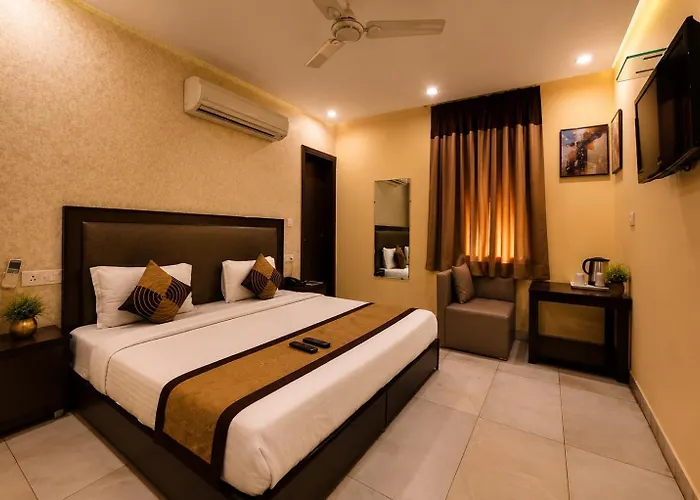 Hotel Kingston Park Near Ganga Ram Hospital Delhi 