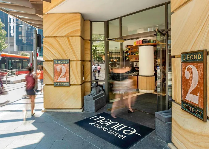 Mantra 2 Bond Street
