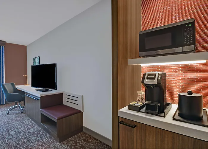 Hilton Garden Inn Madison Huntsville Airport