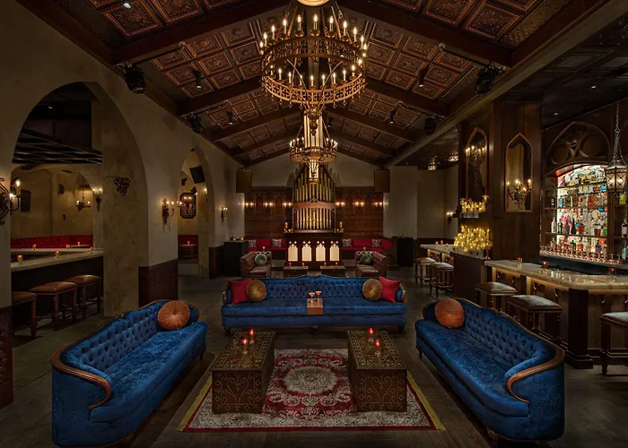 Moxy Downtown Los Angeles