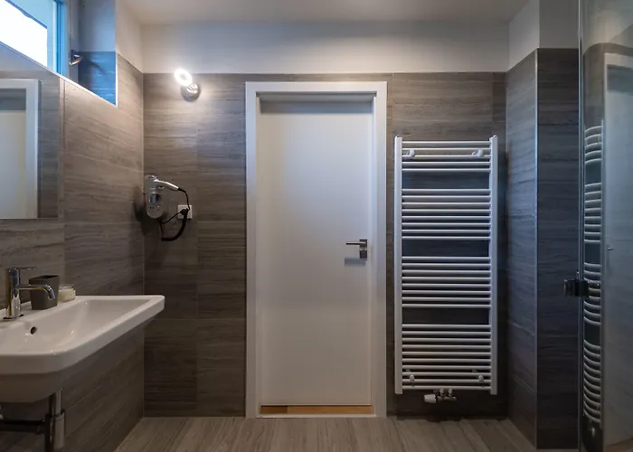 Seven Wishes Boutique Residence By Dwellfort Praag