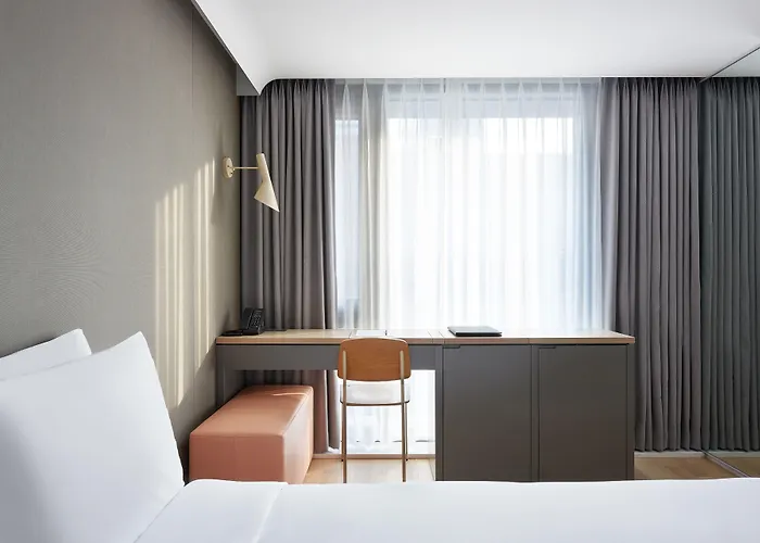 Hotel Peyto Samseong