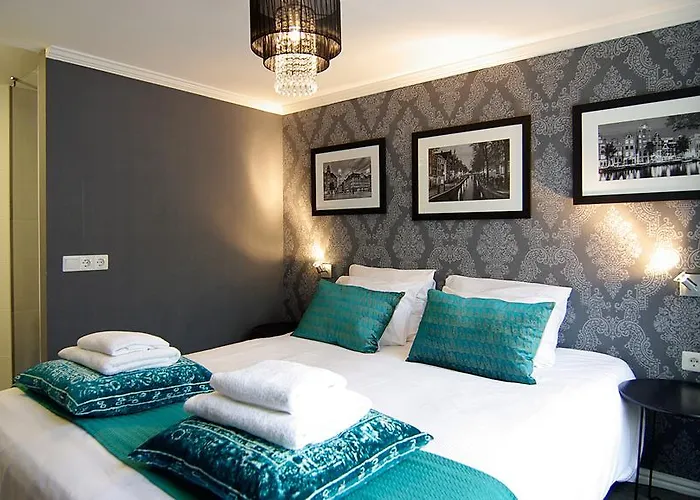 Flower Market Hotel
