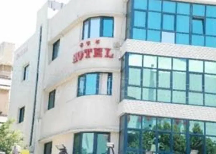 Ophir Hotel