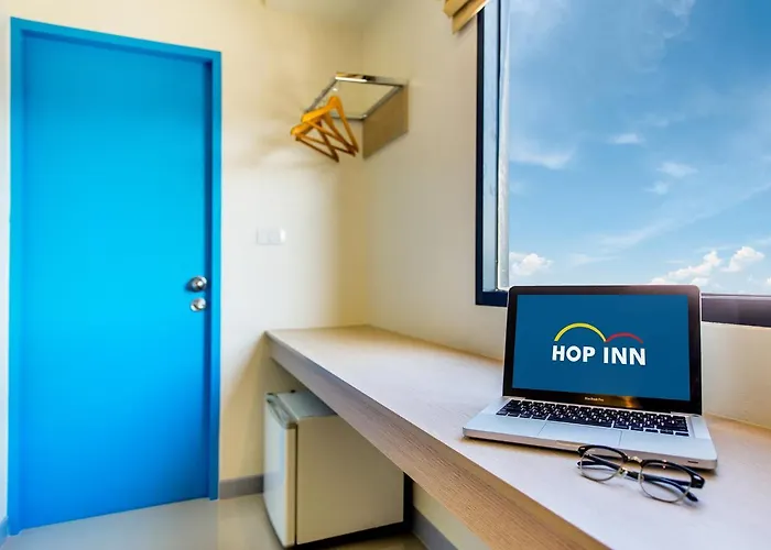 Hop Inn Chiang Mai Superhighway