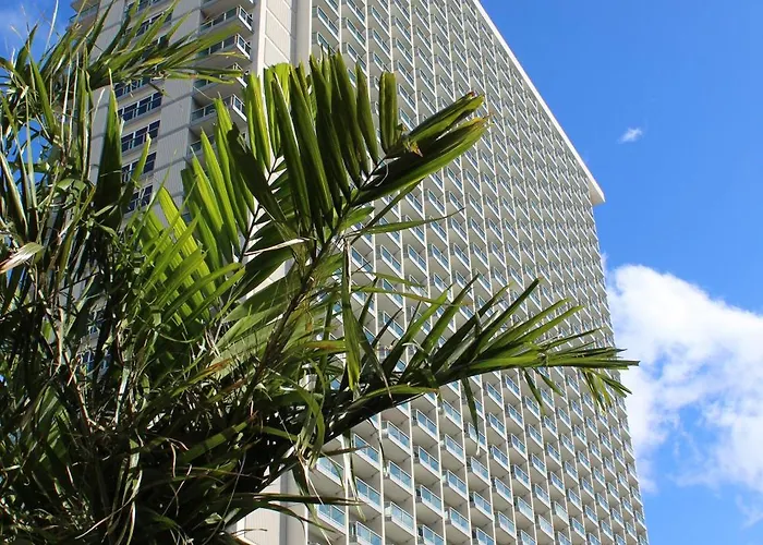 Lsi Resorts At Ala Moana Honolulu
