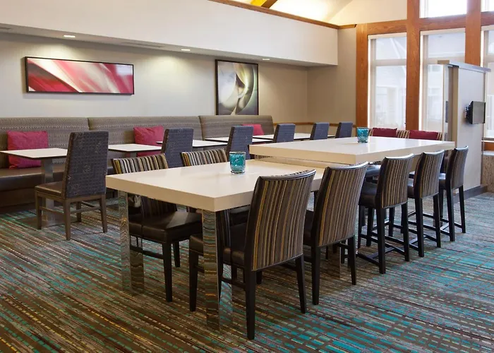 Residence Inn By Marriott Pittsburgh Airport