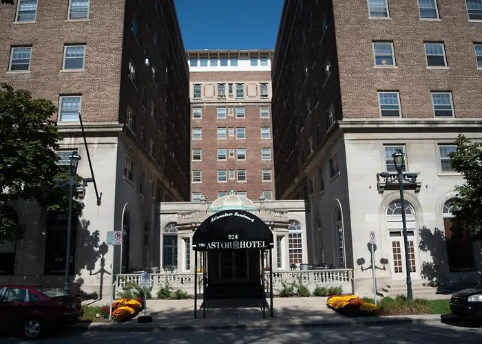The Astor Hotel Milwaukee