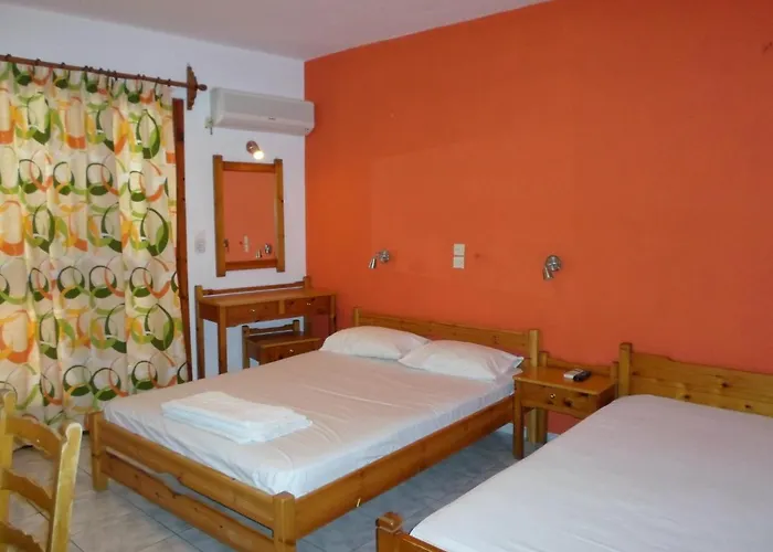 Mavroforos Hotel