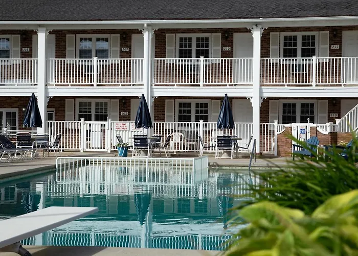 Saratoga Resort